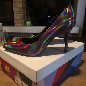 NIB Katy Perry - The Sissy Iridescent Pump 9.5/40